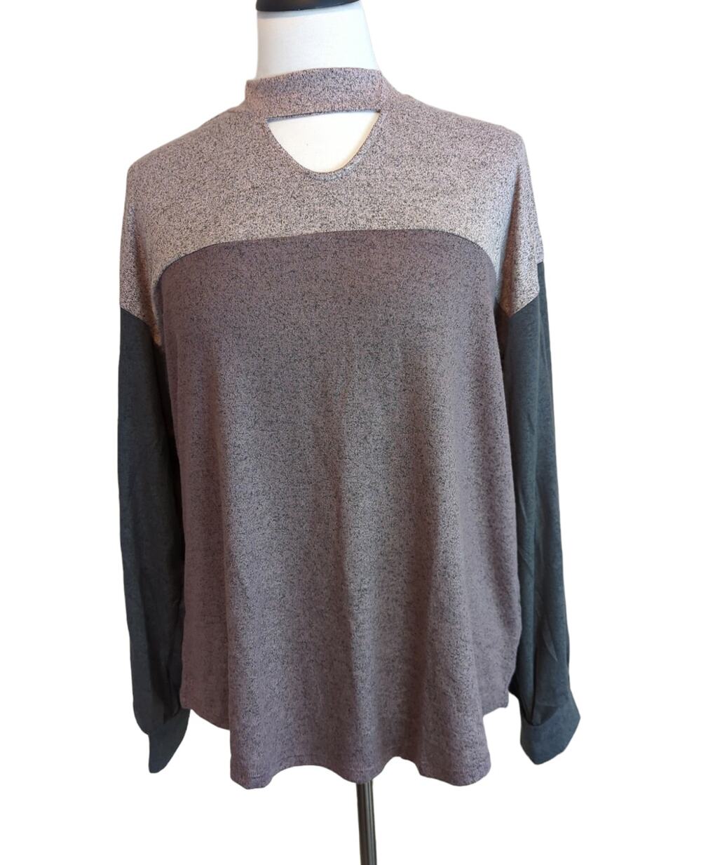 New Maurices Cut Out Mixer Knit Tee Size L